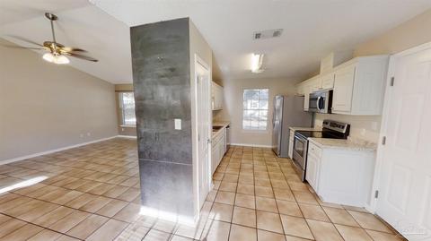 6581 Imperial Dr, Milton, FL 32570 photo 5