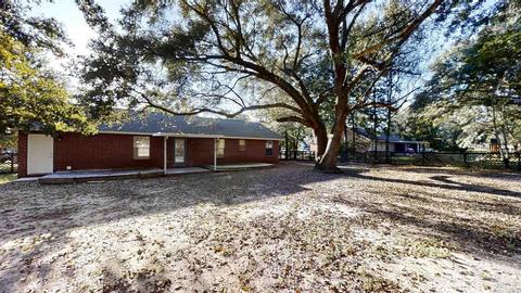 6581 Imperial Dr, Milton, FL 32570 photo 18