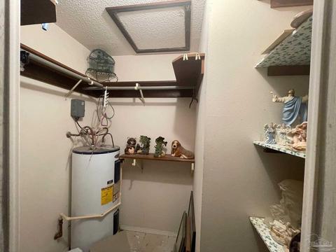 1945 Garcon Point Rd, Milton, FL 32583 photo 9
