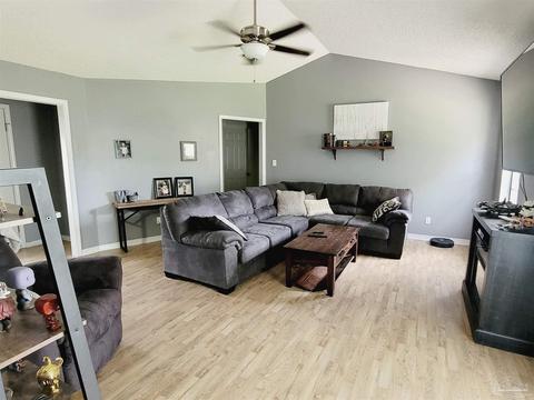 6497 Imperial Dr, Milton, FL 32570 photo 13