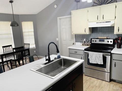 6497 Imperial Dr, Milton, FL 32570 photo 29