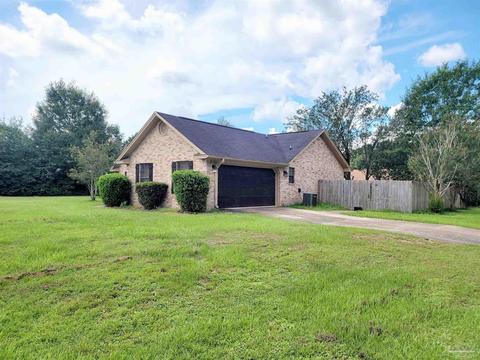 6497 Imperial Dr, Milton, FL 32570 photo 4