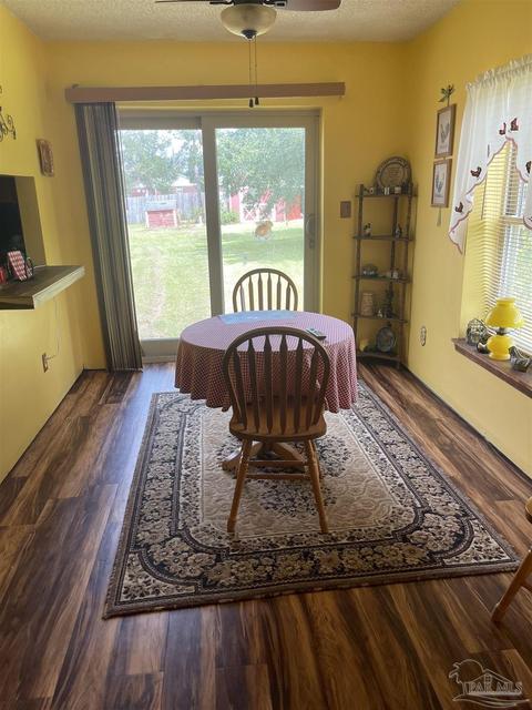 636 Phelps Rd, Milton, FL 32570 photo 5