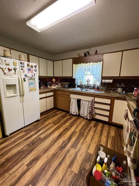 636 Phelps Rd, Milton, FL 32570 photo 2