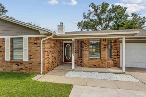 5794 Dove Dr, Pace, FL 32571 photo 2