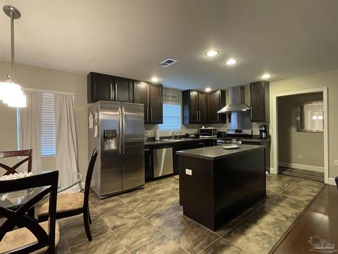 5230 Persimmon Ln, Milton, FL 32570 photo 11