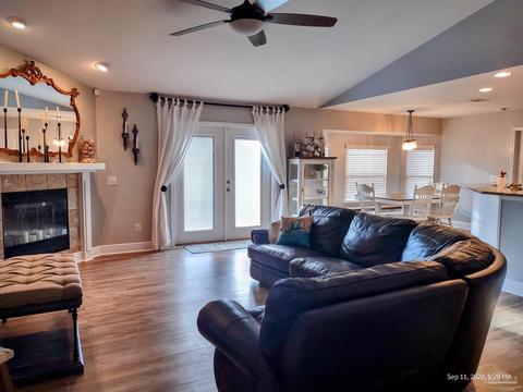6050 Autumn Pines Cir, Pace, FL 32571 photo 7
