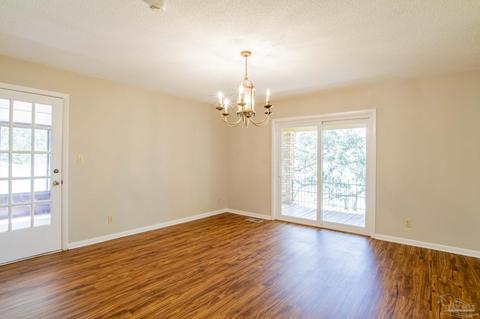 7740 Lakeside Dr, Milton, FL 32583 photo 11