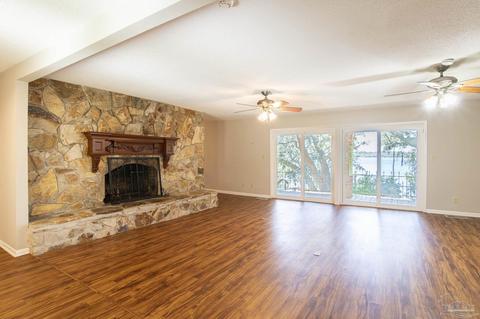7740 Lakeside Dr, Milton, FL 32583 photo 9