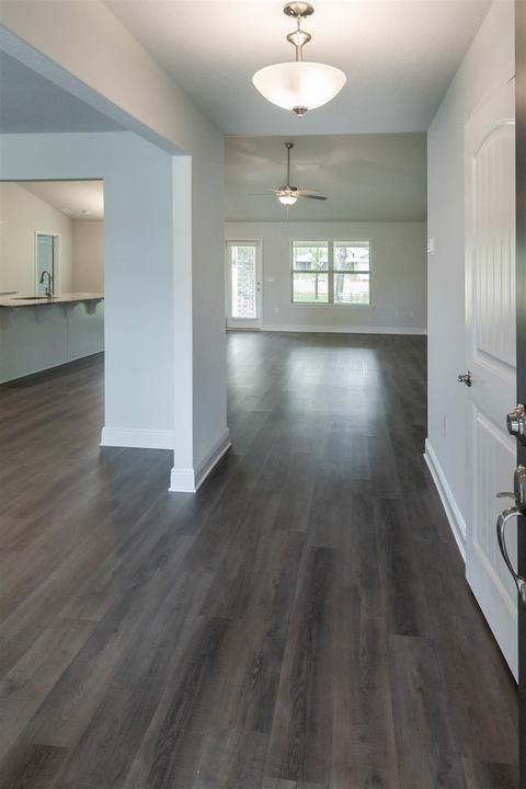 6106 Parsonage Cir, Milton, FL 32570 photo 7