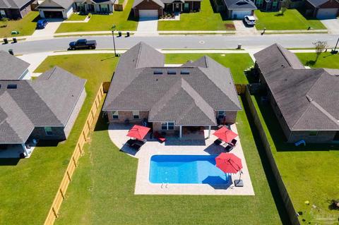 1677 Quartz Ave, Cantonment, FL 32533 photo 2