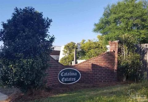 145 Gladiola, Pensacola, FL 32506