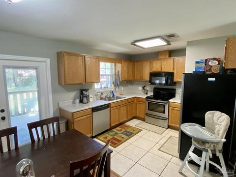 4654 Craig St, Milton, FL 32583 photo 6