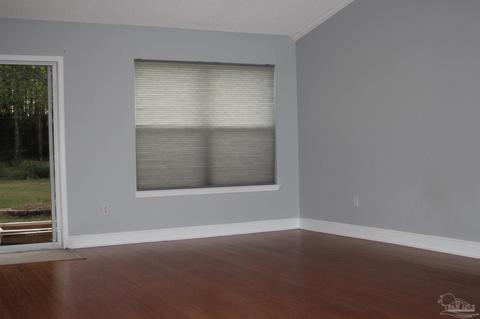5635 Michael Dr, Milton, FL 32583 photo 7