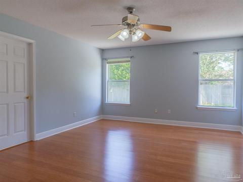 5635 Michael Dr, Milton, FL 32583 photo 11