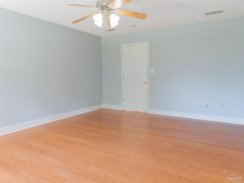 5635 Michael Dr, Milton, FL 32583 photo 10