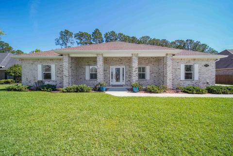 5564 Madelines Way, Pace, FL 32571