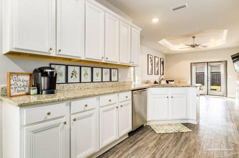 5323 Red Shoulder Rd, Pace, FL 32571 photo 9