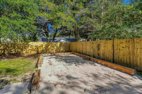 5890 Queen St, Milton, FL 32570 photo 27