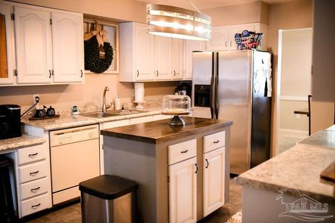 10 Worley Rd, Mcdavid, FL 32568 photo 16