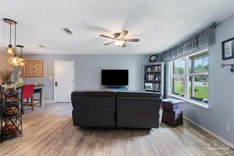 4313 Chalet Cir, Pace, FL 32571 photo 7