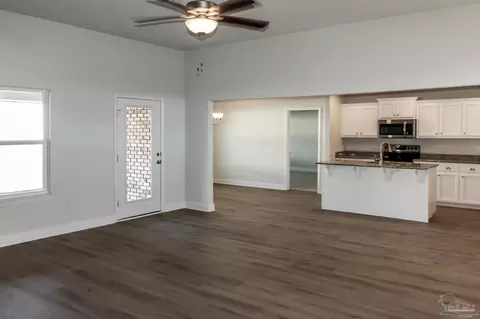 6057 Parsonage Cir, Milton, FL 32570 photo 16