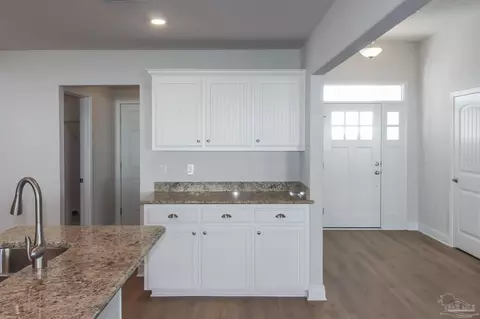 6057 Parsonage Cir, Milton, FL 32570 photo 13