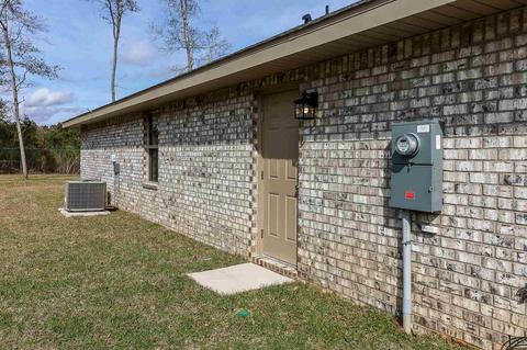 6081 Parsonage Cir, Milton, FL 32570 photo 5