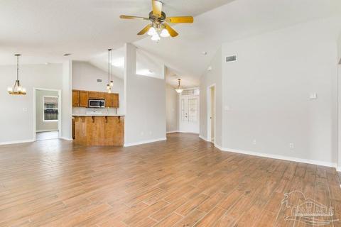 3668 Berrypatch Ln, Pace, FL 32571 photo 7