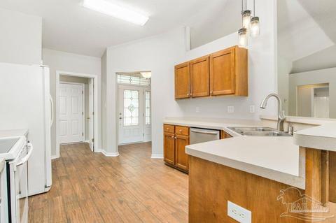 3668 Berrypatch Ln, Pace, FL 32571 photo 13
