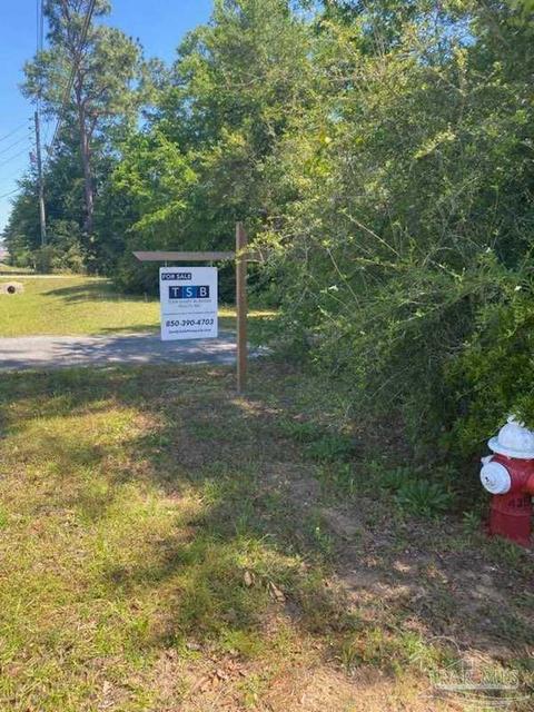 1400 Hwy 297 A, Cantonment, FL 32533