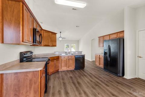 4601 Carmel Cir, Pace, FL 32571 photo 4