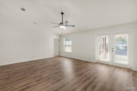 4601 Carmel Cir, Pace, FL 32571 photo 13