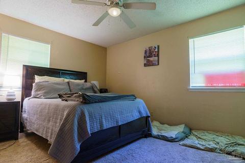 5264 Spring St, Pace, FL 32571 photo 9