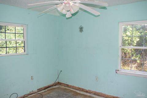 5539 Birch St, Milton, FL 32570 photo 5
