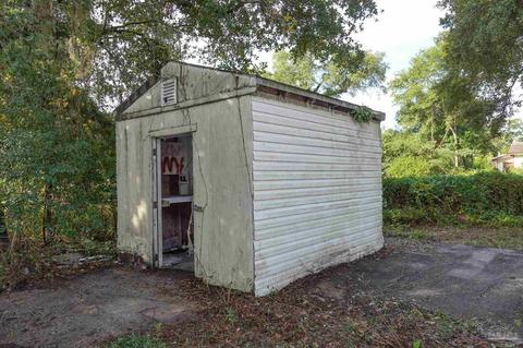 5539 Birch St, Milton, FL 32570 photo 9
