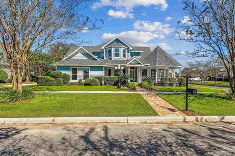 532 Milestone Blvd, Cantonment, FL 32533