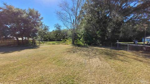 5441 Gwen Ln, Pace, FL 32571 photo 4