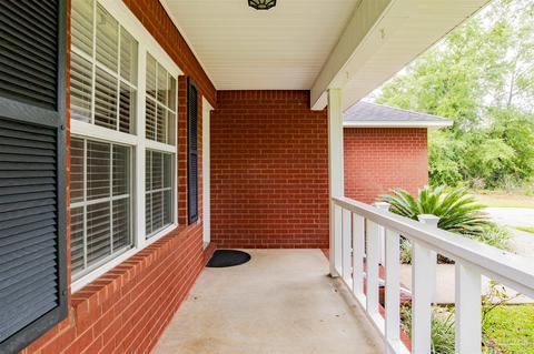 696 Phelps Rd, Milton, FL 32570 photo 4