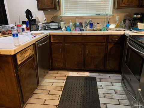 6192 Enfinger Rd, Pace, FL 32571 photo 3