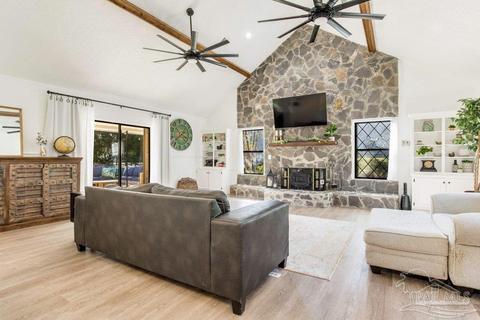 5709 Nicklaus Ln, Milton, FL 32570 photo 2