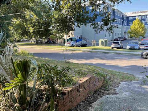 1711 W Gadsden St, Pensacola, FL 32501