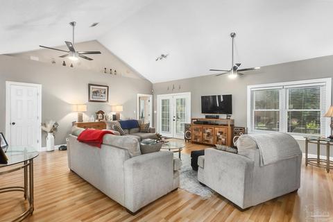 5317 Windham Rd, Milton, FL 32570 photo 11