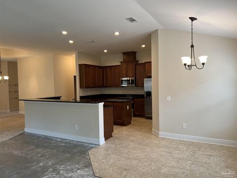 5588 Madelines Way, Pace, FL 32571 photo 11