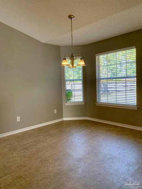 4636 Hamilton Bridge Rd, Pace, FL 32571 photo 6