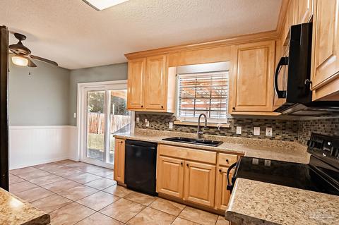 4724 Cyril Dr, Pace, FL 32571 photo 8