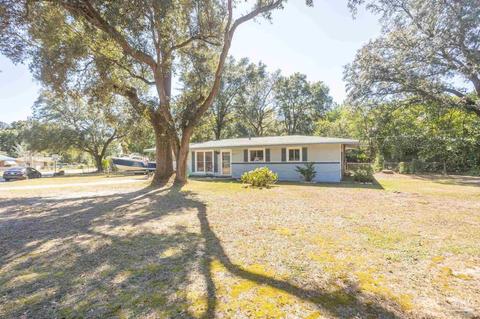 5795 Hickory St, Milton, FL 32570 photo 3