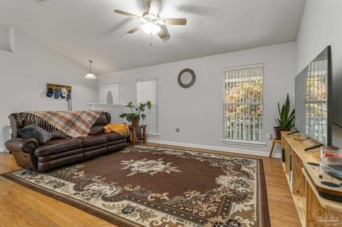 6028 Jameson Cr, Pace, FL 32571 photo 7