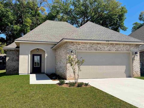 4709 Sago Palm Cir 17-b #17-B ( ), Pace, FL 32571