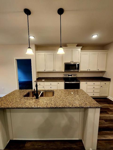 5896 Rolling Greens Dr, Milton, FL 32570 photo 9